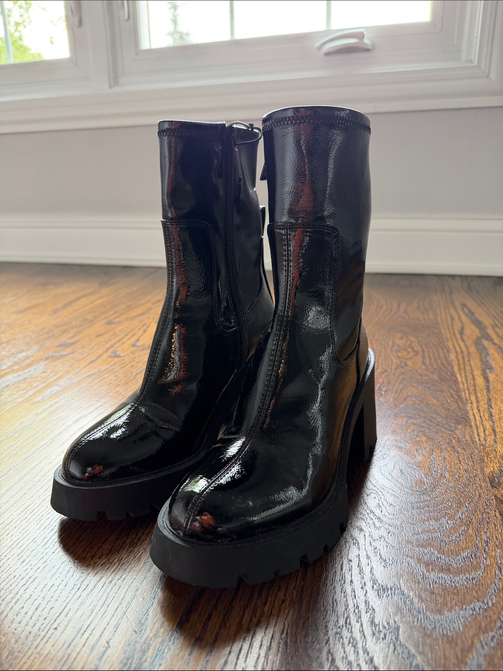 ZARA Black Patent Platform Ankle Boots - Women - Picture 2 of 3
